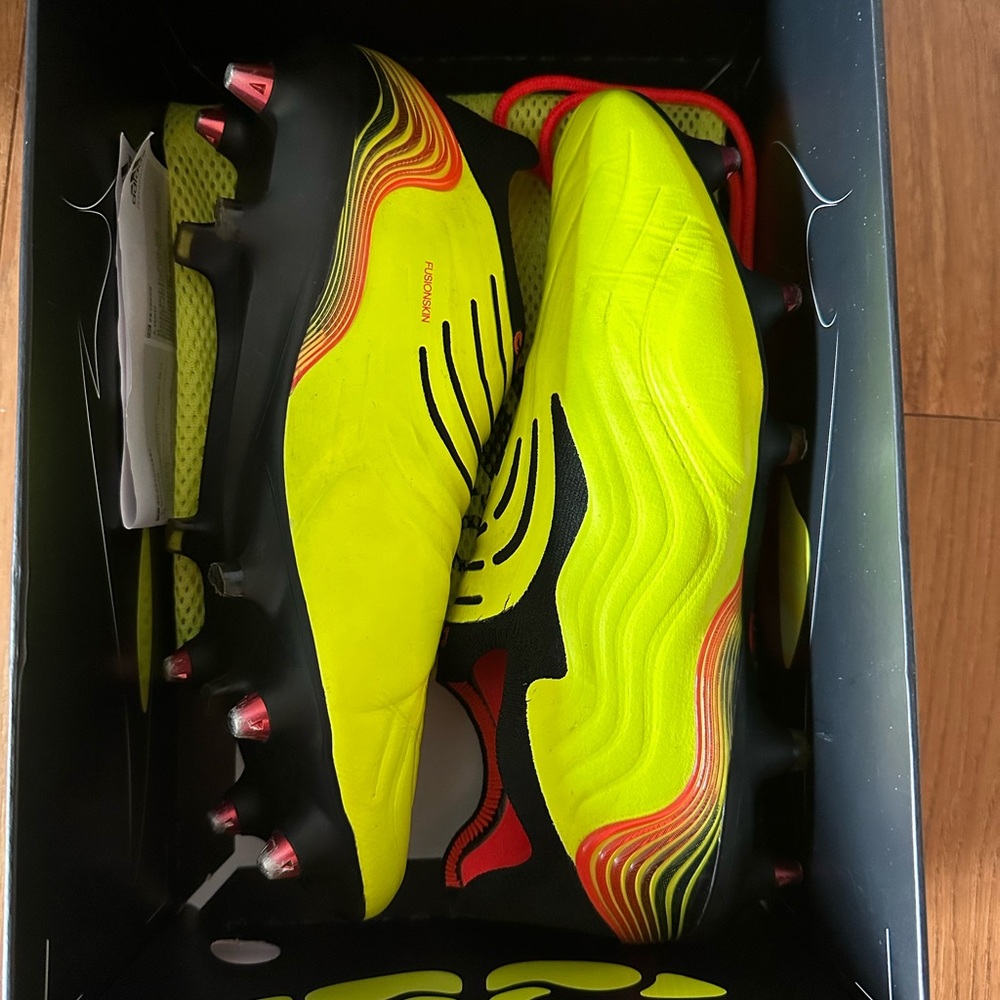 Used but in excellent condition. Adidas  COPA 7 1/2 men’s soccer cleats
